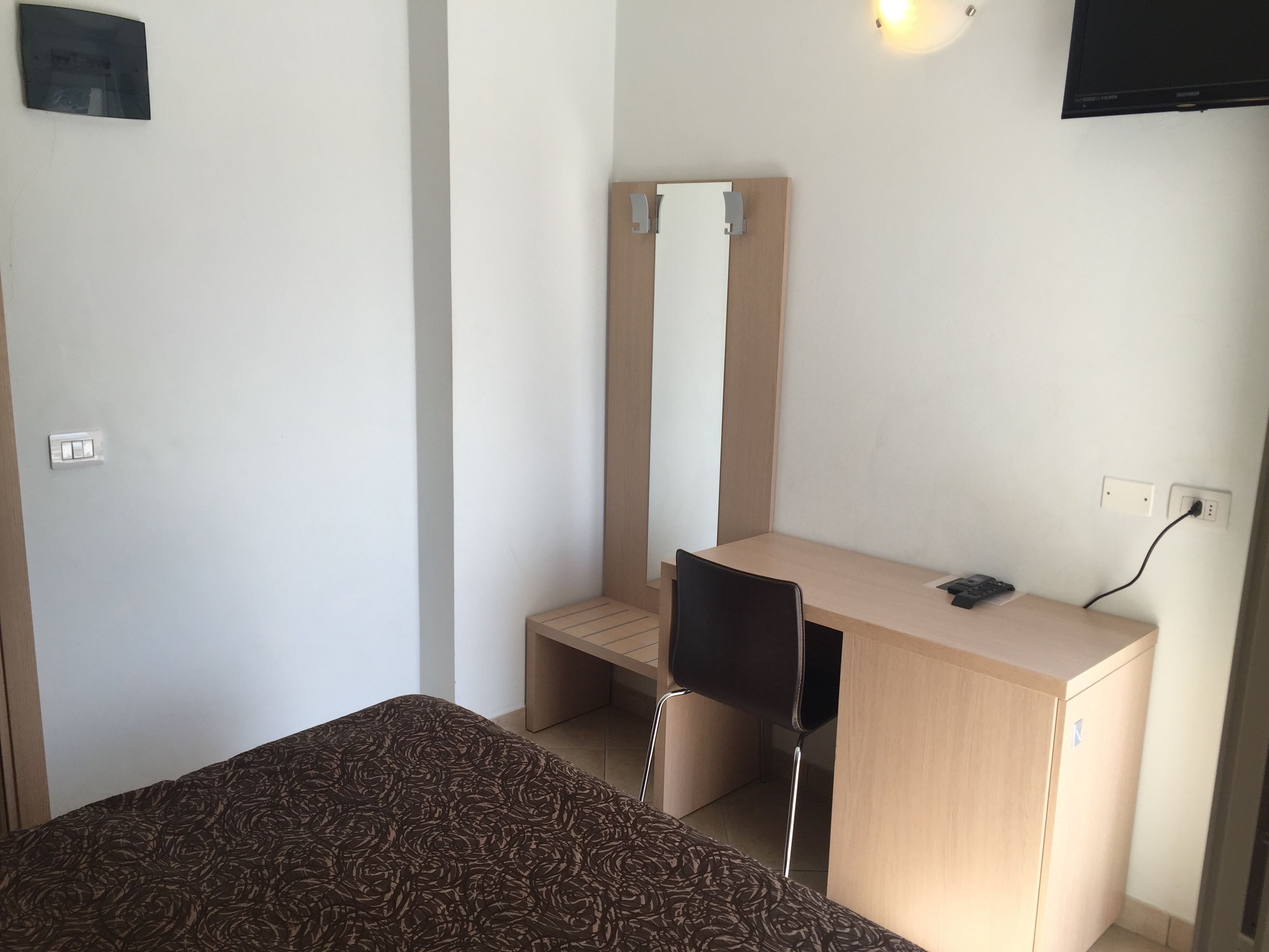 minibar, in-room safe, desk, cots/infant beds