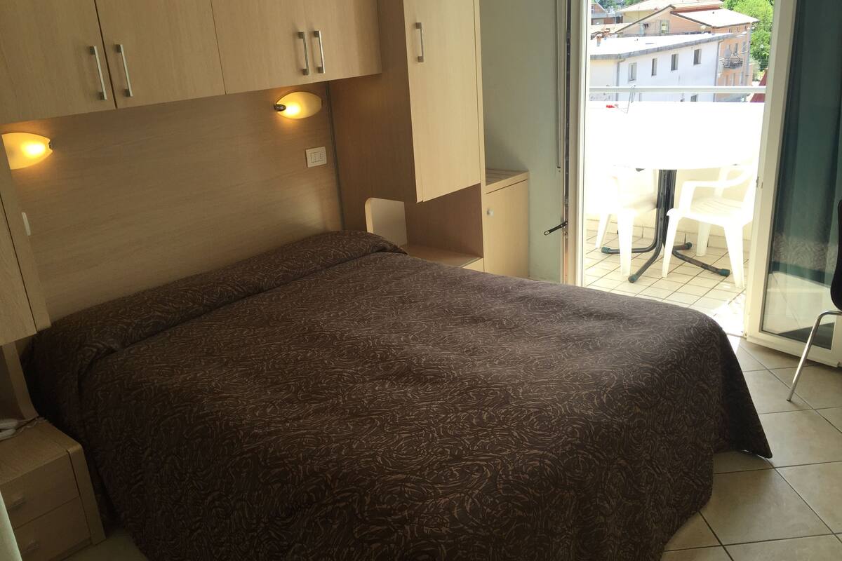 double or twin room | minibar, in-room safe, desk, cots/infant beds