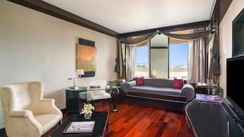 Suite, 1 King Bed (Opera) | Premium bedding, down duvets, minibar, in-room safe