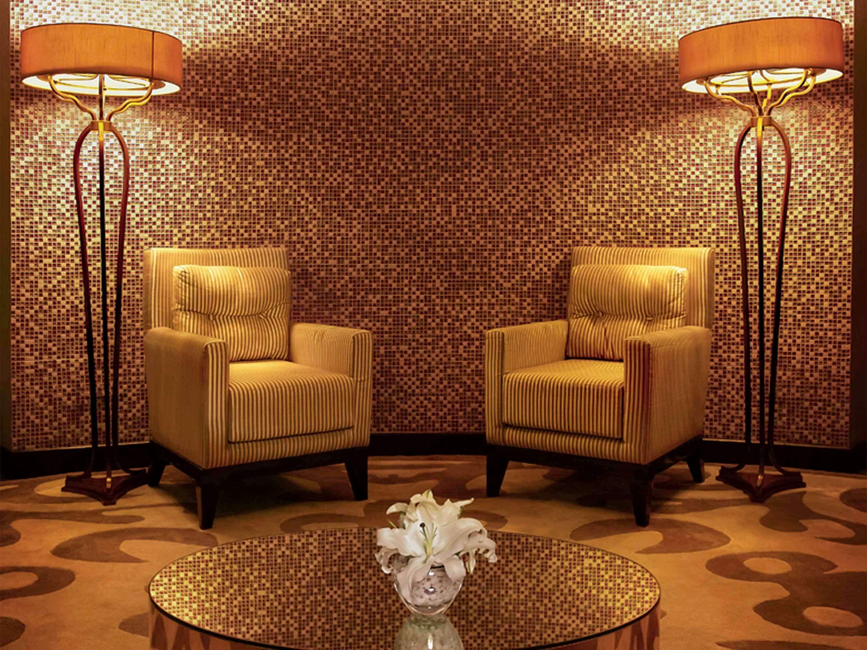 couples treatment room(s), sauna, hot tub, steam room, body treatments