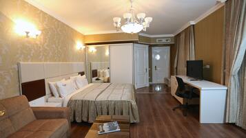 Deluxe Double Room, City View