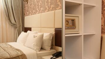 Ropa de cama de alta calidad y minibar
