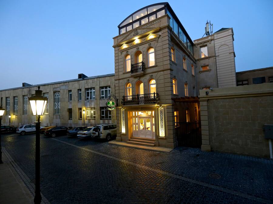 Quarto casal luxo, vista para a cidade | Vista para a rua