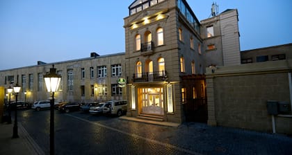 Old Street Boutique Hotel