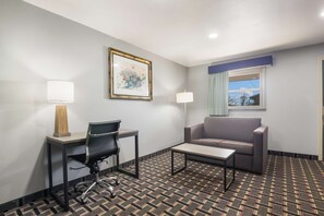 Suite, 1 King Bed, Pets not allowed