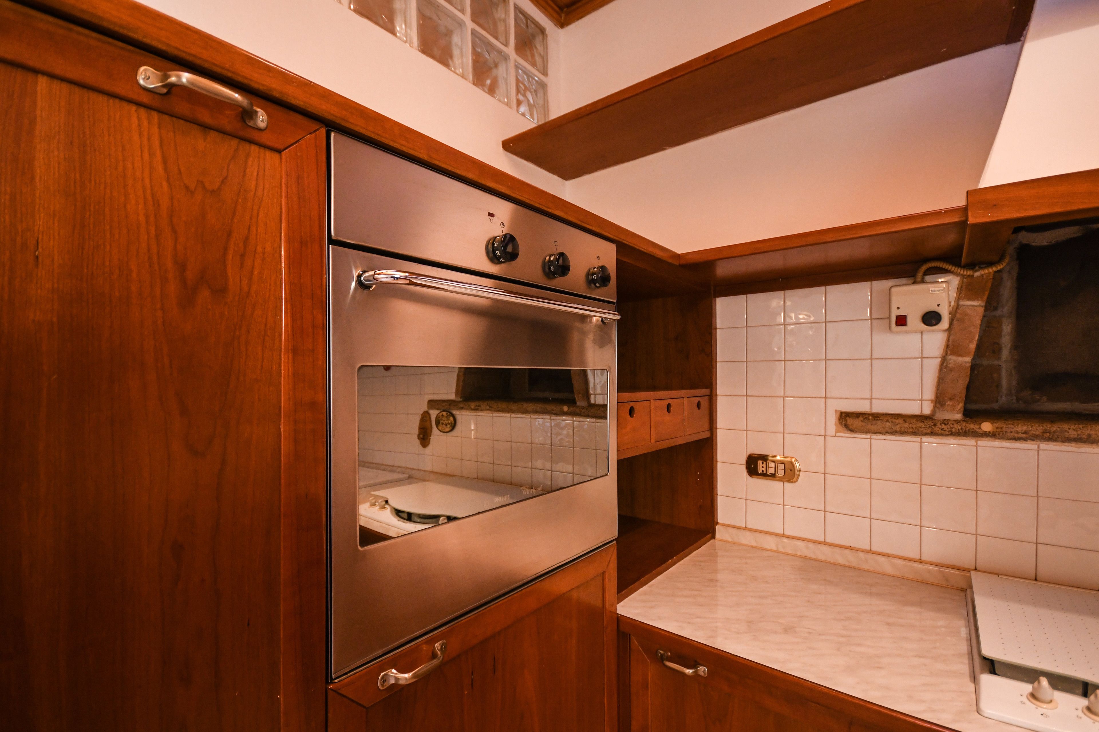 city apartment, 1 bedroom, kitchen, annex building | microwave