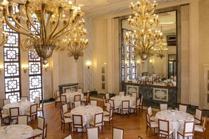 Food court - Hotel Vittoria (Brescia)