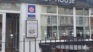 تناول الطعام