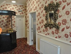 Reception - Surrey House Hotel (Blackpool)