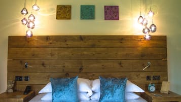 Luxury-Bungalow, Whirlpool (Long Mynd Garden Room)
