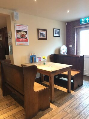 Breakfast, lunch, dinner served; British cuisine  - The Anchor Inn (March)