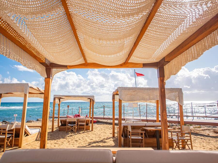 Private beach, sun-loungers, beach umbrellas