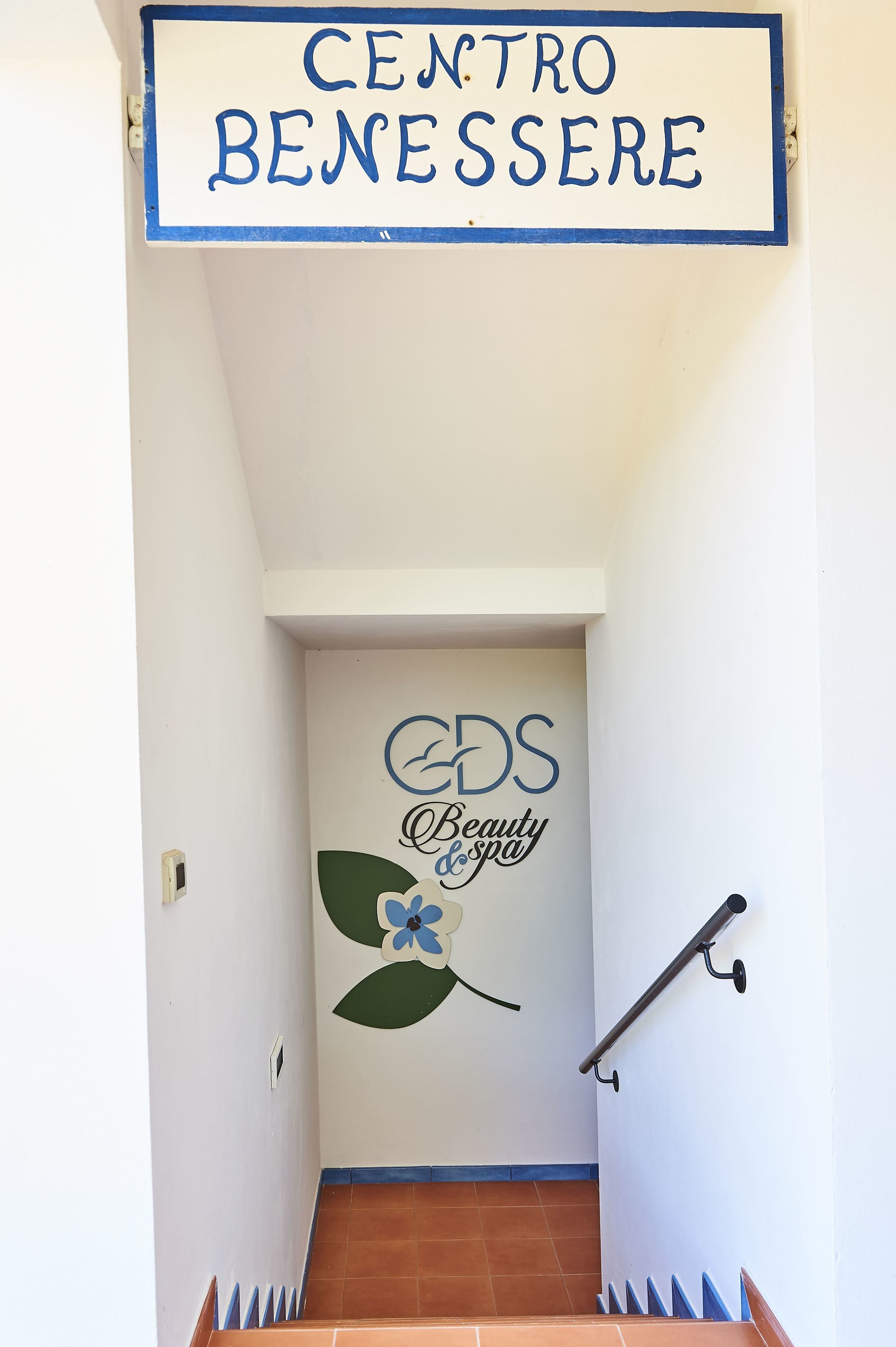 turkish bath/hammam, body treatments, aromatherapy, hot stone massages