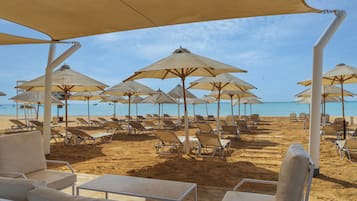 Beach nearby, sun-loungers, beach umbrellas, beach towels