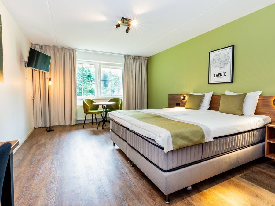 Minibar, in-room safe, desk, laptop workspace