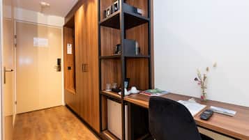 Minibar, in-room safe, desk, laptop workspace