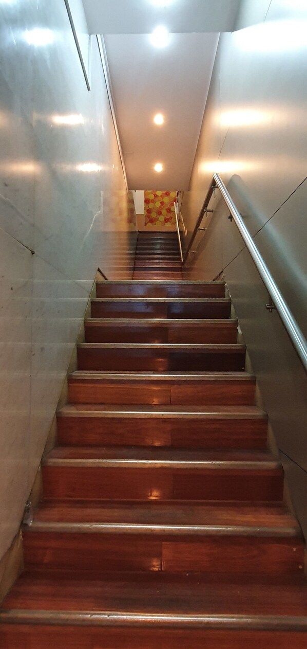 内部エントランス