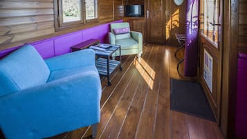 Roulotte gitane | Matelas Select Comfort, mini-bar avec articles gratuits