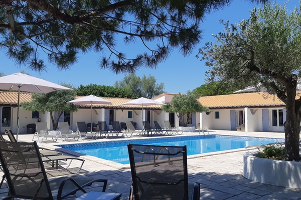 Outdoor pool, open 9:00 AM to 9:00 PM, sun loungers