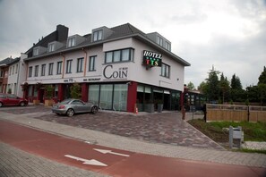 住宿正面