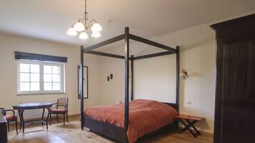 Comfort Double Room | Premium bedding, down comforters, Select Comfort beds, minibar