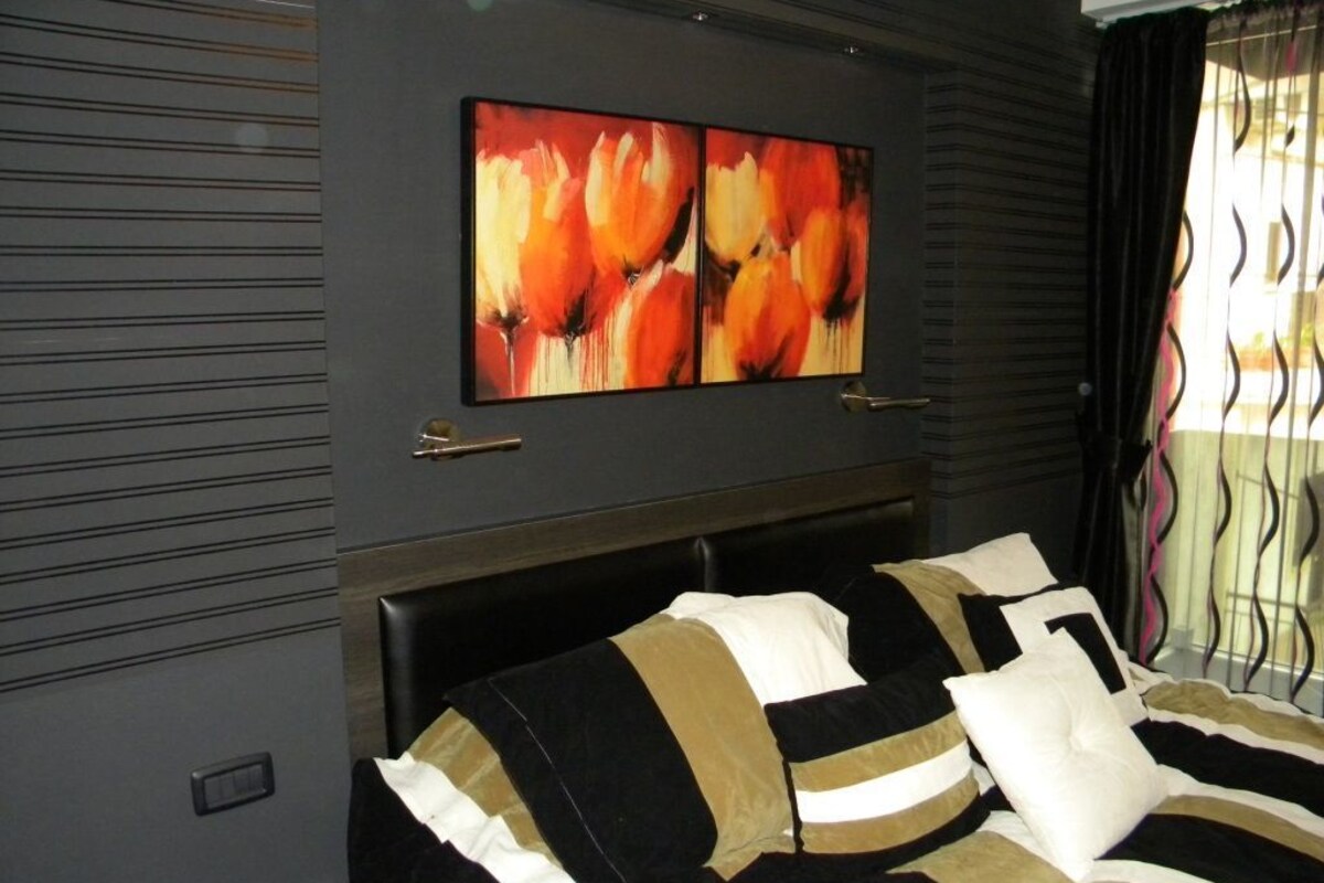 Minibar, in-room safe, desk, soundproofing