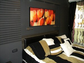 Minibar, Zimmersafe, Schreibtisch, schallisolierte Zimmer