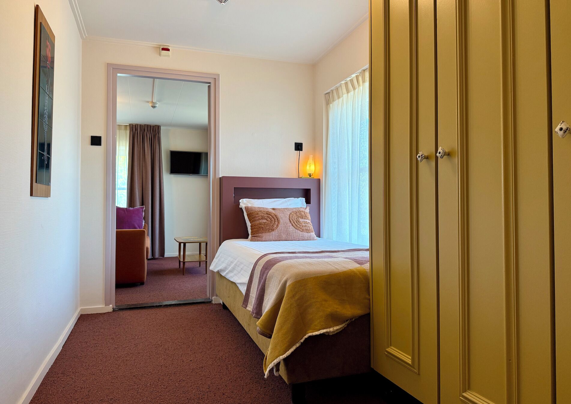 triple room | in-room safe, desk, iron/ironing board, free wifi