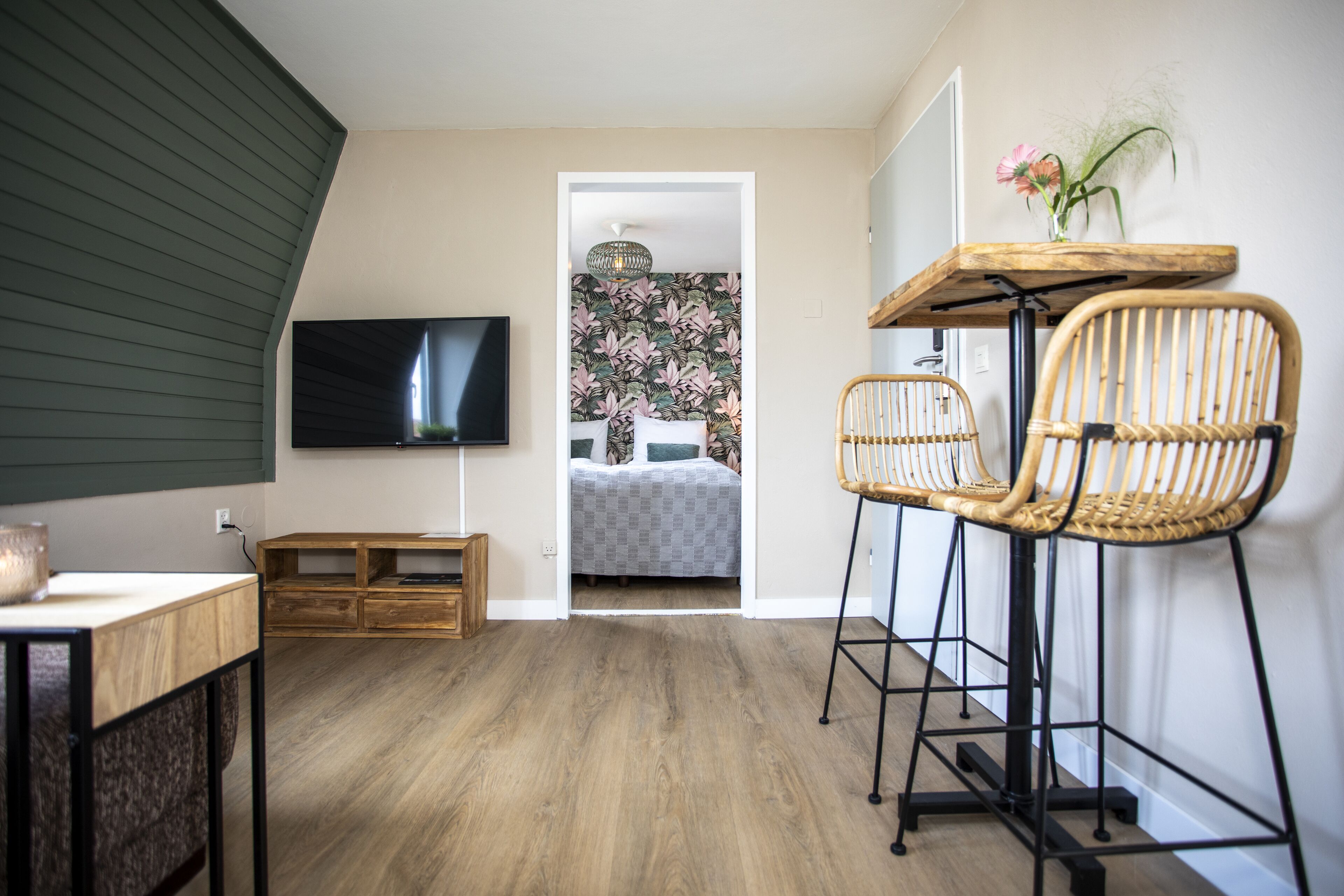 apartment, 1 bedroom (2 persons) | living area