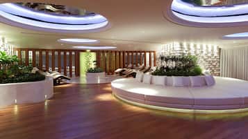 Sauna, steam room, Turkish bath/hammam, body treatments, aromatherapy
