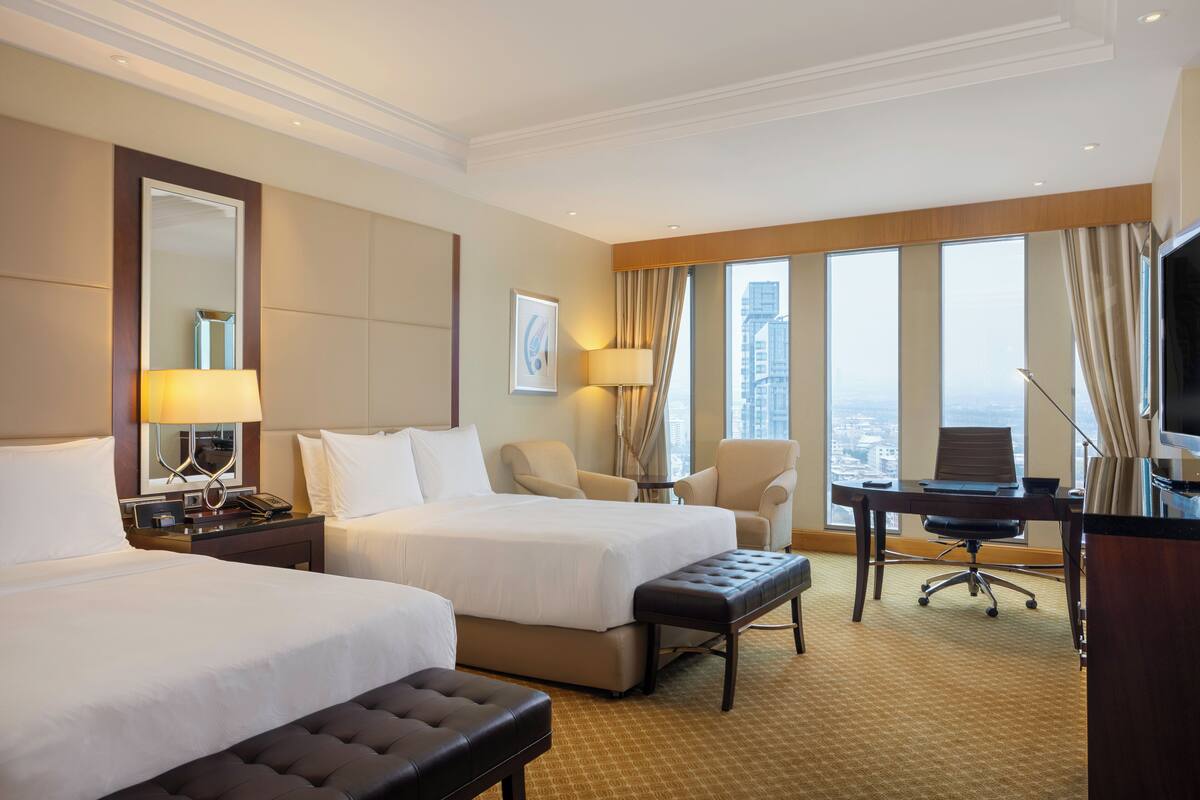 deluxe room, 2 double beds, city view | city view