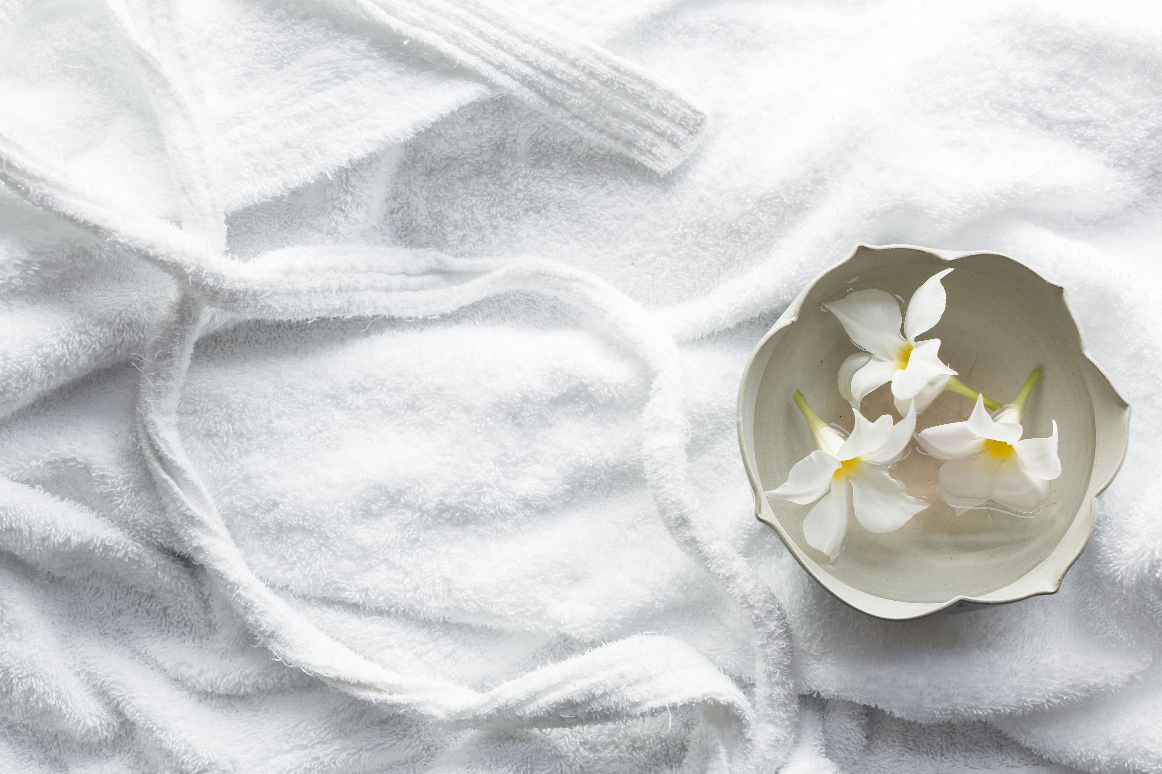 couples treatment room(s), body treatments, thalassotherapy, facials