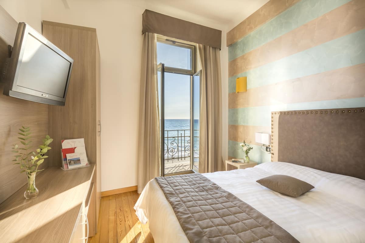 1 habitación, minibar, caja de seguridad en la habitación y escritorio