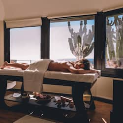 Couples treatment room(s), body treatments, thalassotherapy, facials