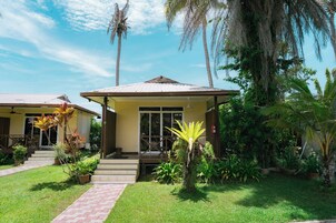 Deluxe-chalet | Työpöytä, pimennysverhot, silitysrauta/-lauta, ilmainen Wi-Fi