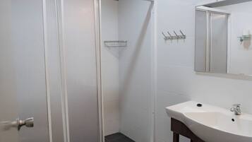 Free toiletries, hair dryer