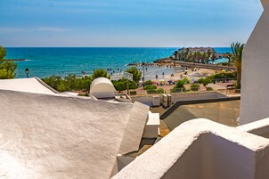 Pemandangan dari hartanah