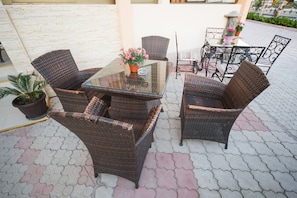 Outdoor dining - Vila Jadran (Bar)