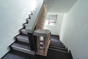 Staircase - Vila Jadran (Bar)