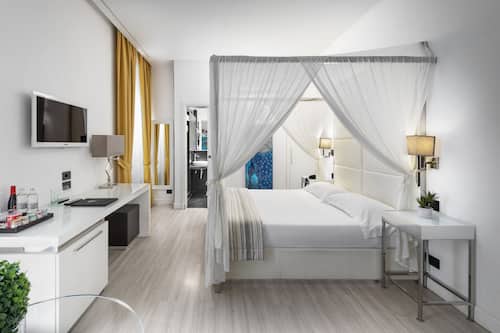 Chambre Exécutive, terrasse