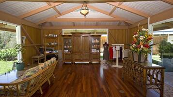 Gift shop