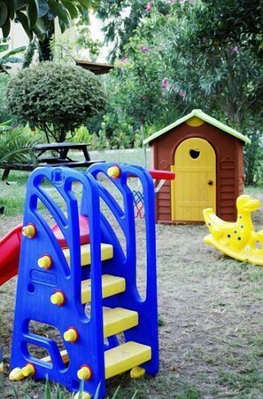 Children's play area - outdoor