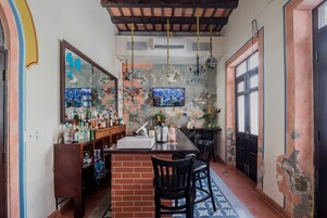 Bar (en la propiedad)