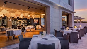 3 restaurants, breakfast, lunch, dinner served; Mediterranean cuisine