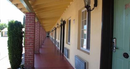 King's Rest Motel