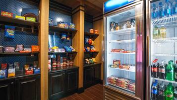Snack bar