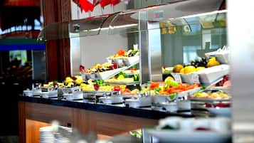 Tägliches inbegriffenes Frühstücksbuffet