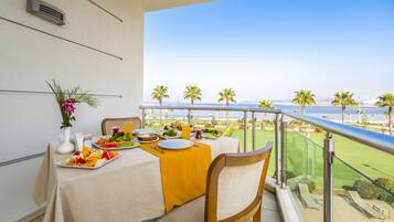 Suite Majestueuse, vue mer | Terrasse/Patio