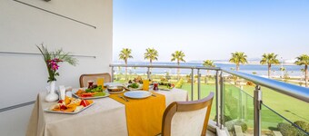 Hotel Hegsagone Marine Asia