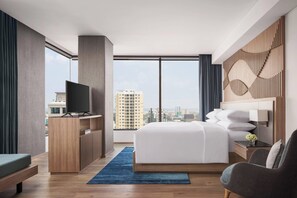 Executive Room, 1 King Bed with Sofa bed - Courtyard by Marriott Phnom Penh (Phnom Penh)